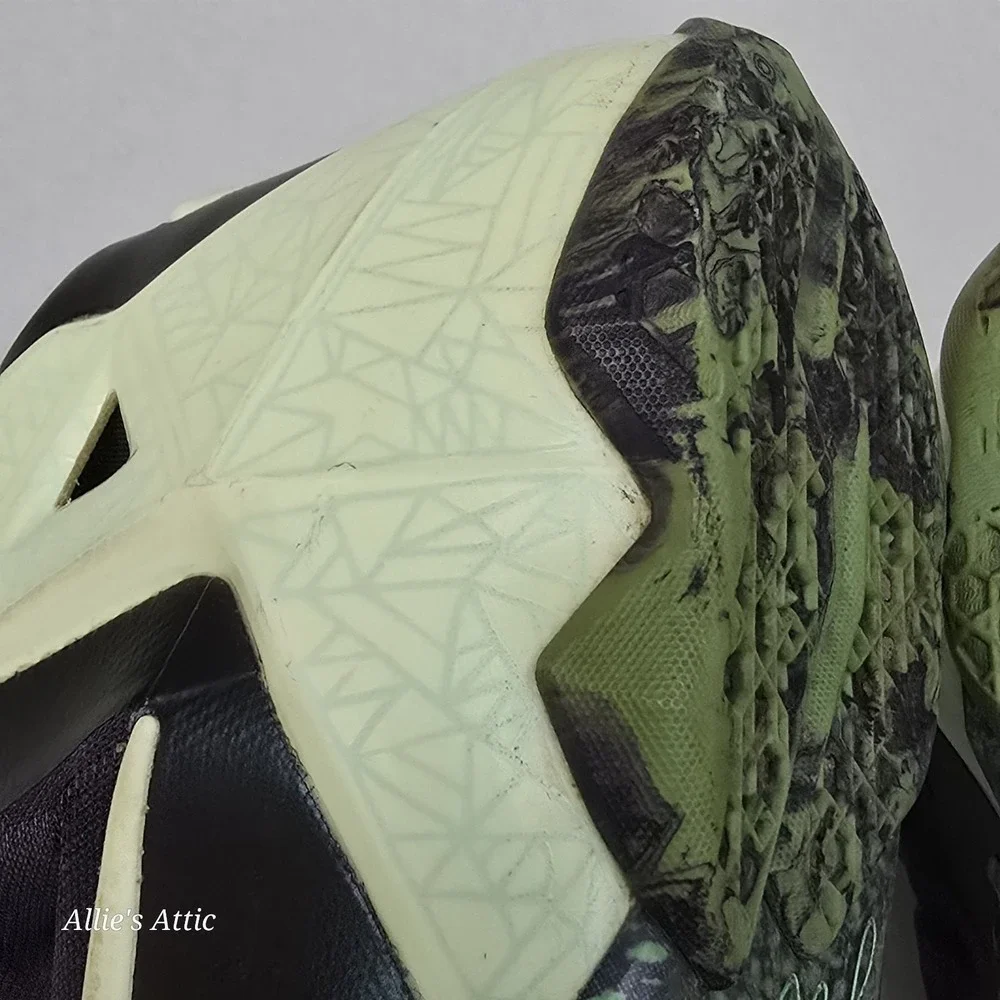Nike Lebron Shoes 11‎ All Star Gator King Basketball Gumbo Kids Youth Glow 5Y